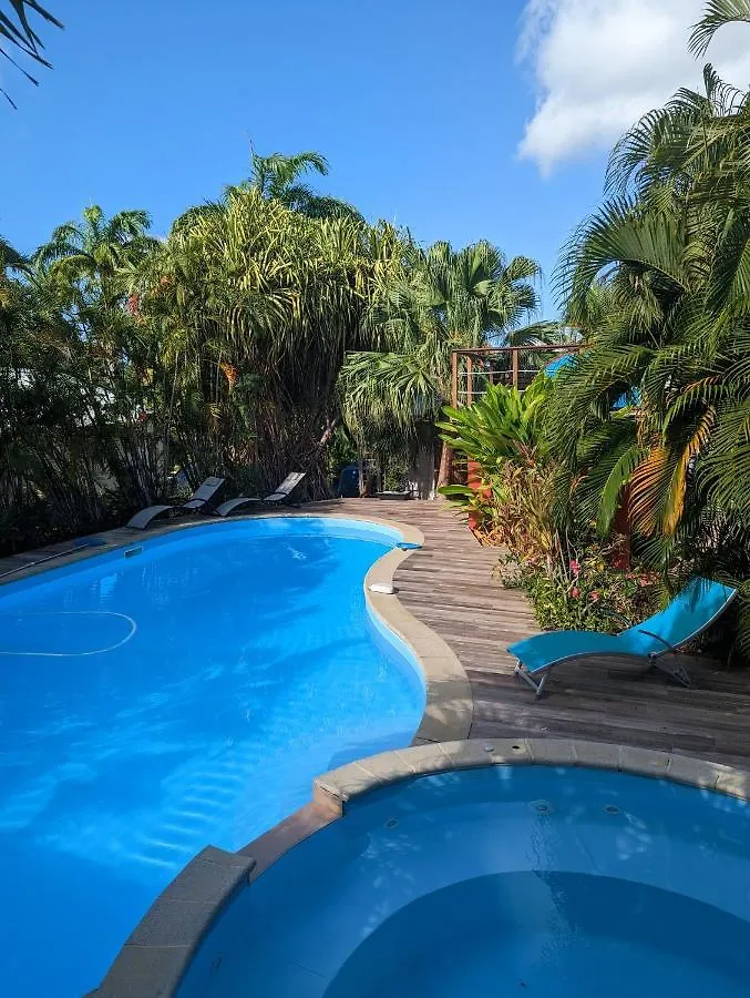 Villa Avec Piscine Saint-François 0*,